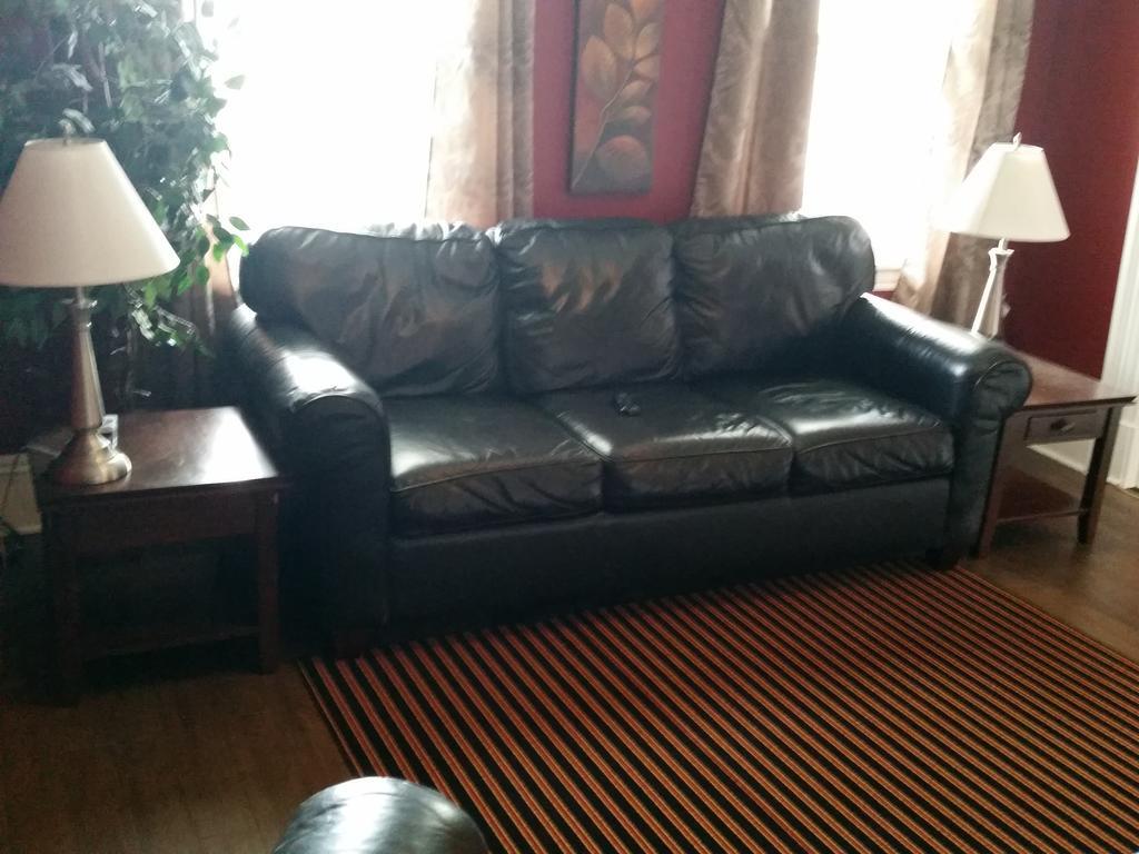 Work Play Suites Union 弗雷德里克顿 外观 照片